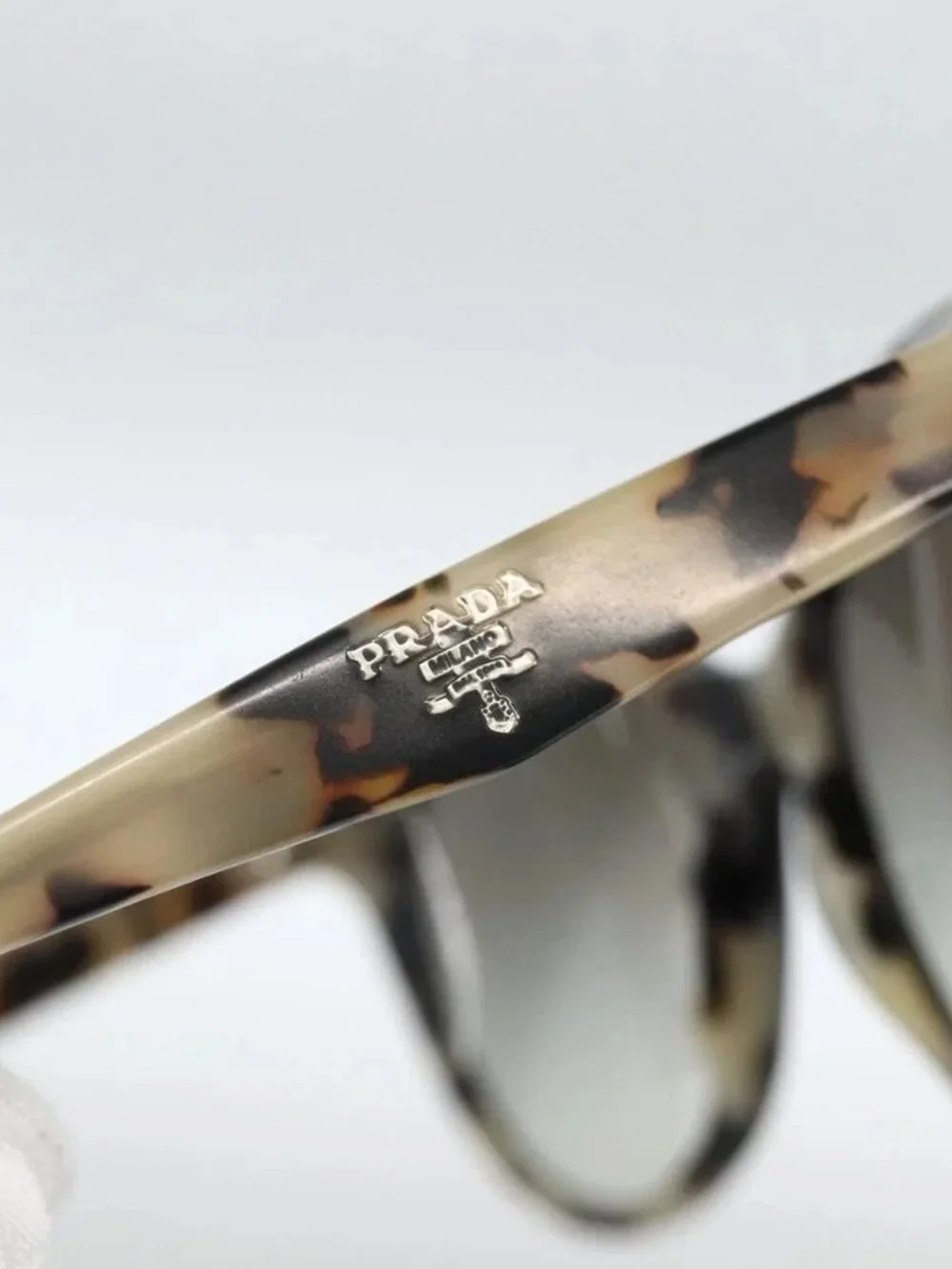 PRADA Leopard Sunglasses Plastic Black Auth am11163A